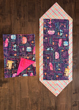 Load image into Gallery viewer, Handmade Quilted & Reversible Cotton Placemats