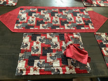 Load image into Gallery viewer, Handmade Quilted & Reversible Cotton Placemats