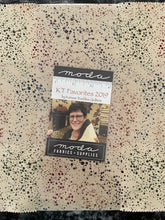 Load image into Gallery viewer, Layer Cakes