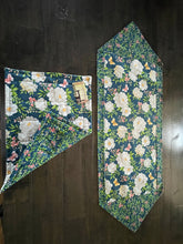 Load image into Gallery viewer, Table Runners, Handmade 14.5”w x 42”l