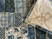 Load image into Gallery viewer, Handmade Quilted & Reversible Cotton Placemats