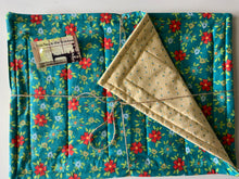 Load image into Gallery viewer, Handmade Quilted & Reversible Cotton Placemats
