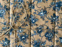 Load image into Gallery viewer, Handmade Quilted & Reversible Cotton Placemats