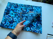 Load image into Gallery viewer, Handmade Quilted & Reversible Cotton Placemats