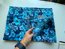 Load image into Gallery viewer, Handmade Quilted & Reversible Cotton Placemats