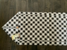 Load image into Gallery viewer, Table Runners, Handmade 14.5”w x 42”l