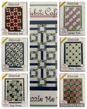 Load image into Gallery viewer, 3 Yard Quilt Pattern Books